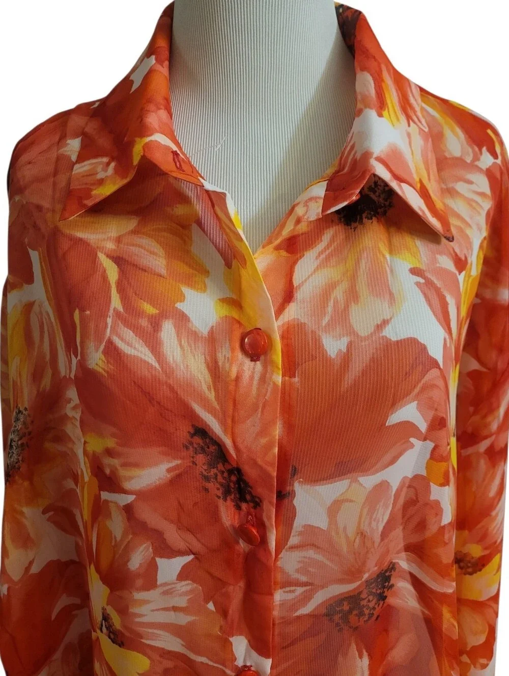 Susan Graver Semi-Sheer Button Down Blouse Size 2X - Picture 5 of 8